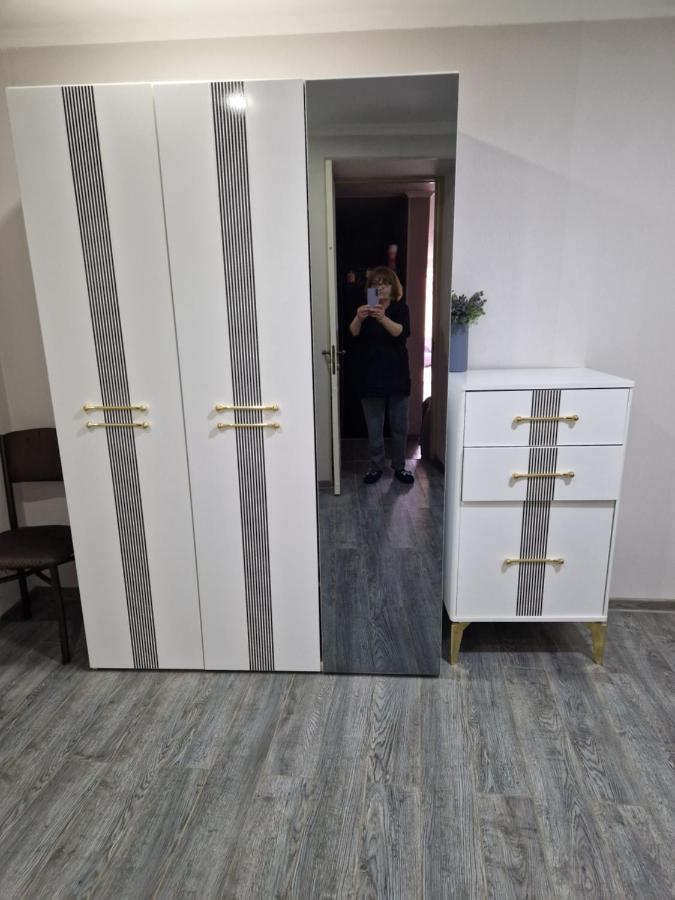 Larisa Apartment Тбілісі Екстер'єр фото
